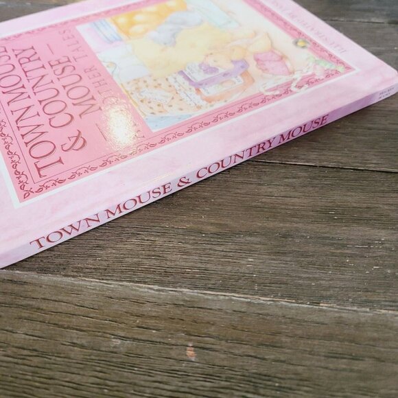 Vintage 1987 Town House & Country Mouse And Other Tales Picture Book Jane Harvey - Picture 3 of 14